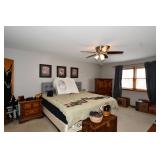 0021-Some Highlights Carol Stream Estate Sale