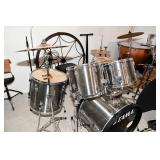 0005-Some Highlights Yorkville Estate Sale