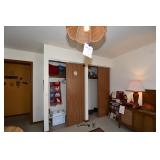 584-Bedroom B