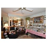 0373-Family Room