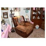 0376-Family Room