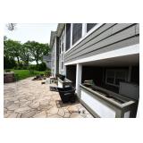 1077-Back Yard