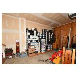 1042-Garage