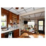243-Kitchen