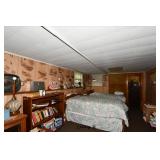 586-Bedroom B