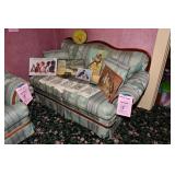 0040-Living Room
