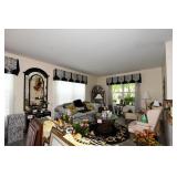 0028-Living Room