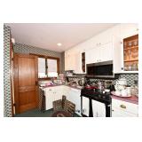 0477-Kitchen