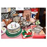 02 More Treasures kitchen (4)