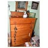 0998-Bedroom B