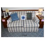 472-Bedroom B