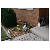 1094-Front Yard