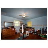 04 Bedroom A (2)