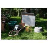 12 Back Yard  (24)