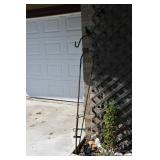14 Front Yard (4)