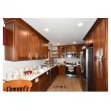 027-Kitchen
