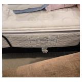 King Bed – Select Comfort Ultra Series Adjustable Firmness Sleep System 