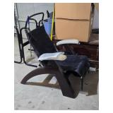 Human Touch Perfect Chair PC-610 Omni-Motion Classic Zero-gravity Power Recliner  	*Needs a New Cush