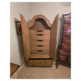 Thompson Vintage Wardrobe