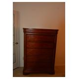 Matching Chest of Drawers