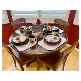 Bassett Furniture/Pfaltzgraff Dishes