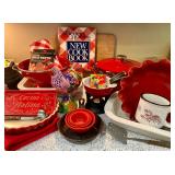 Lodge & Le Creuset