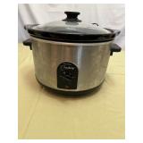 West Bend 6-Quart Round Crockery Cooker