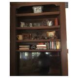 Books & accessories 