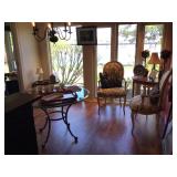 Breakfast room overview 