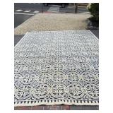 Safavieh blue/wht. Rug 