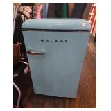 Galanz NEW retro fridge inLight Blue