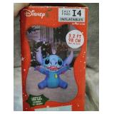 Disney airblown Holiday Stitch, 3