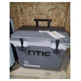 RTIC Outdoors 22qt Ultra Light Wheeled Hard Sided Cooler