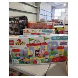 LEGO DUPLO Peppa Pig Market Building Blocks 70-pc.
