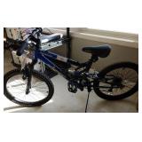 Hyper Bicycles 20' Full Suspension Bear Mountain Bike