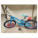 Schwinn Iris 20' Youth Bike - Light Blue