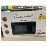 Continental Electric 0.7 Cubic Feet Countertop Microwave