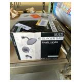 Oswell Single-Handle 1-Spray Tub and Shower Faucet 