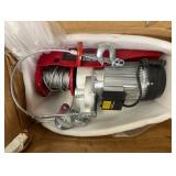 2200 lbs. Electric Chain Hoist 1600W 110V Electric Steel Wire Winch with Wireless Remote Control