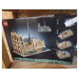 LEGO Architecture Notre-Dame de Paris Replica 