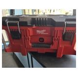 Milwaukee PACKOUT 22 in. Modular Large Portable Tool Box Black/Red