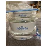 Set of 4 Corningware Baking Dishes w/Lids