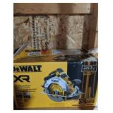 DeWalt 20V MAX XR 7-1/4 in. Cordless Brushless Circular Saw