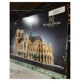 LEGO Architecture Notre-Dame de Paris Replica Build and Display Set 21061 Building Kit