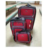 US Traveler luggage Set