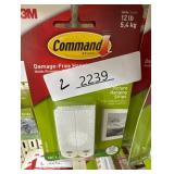 3M Command White Medium Picture Hanging Strips 12 lb 4 pk