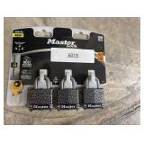Master Lock 1-9/16 in. W Laminated Steel 4-Pin Tumbler Weather-Resistant Padlock