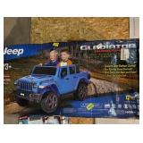 12V Jeep Gladiator Battery Powered Ride-on Vehicle for Kids