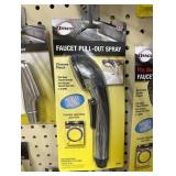 Single-Handle Pull-Out Sprayer Kitchen Faucet Spray Head in Chrome