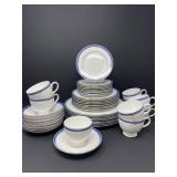 Wedgwood Kingsbridge Bone China Set for Eight with Extras